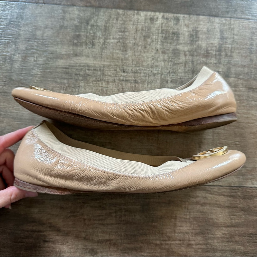 Tory Burch sand ballet flats - Picture 4 of 11